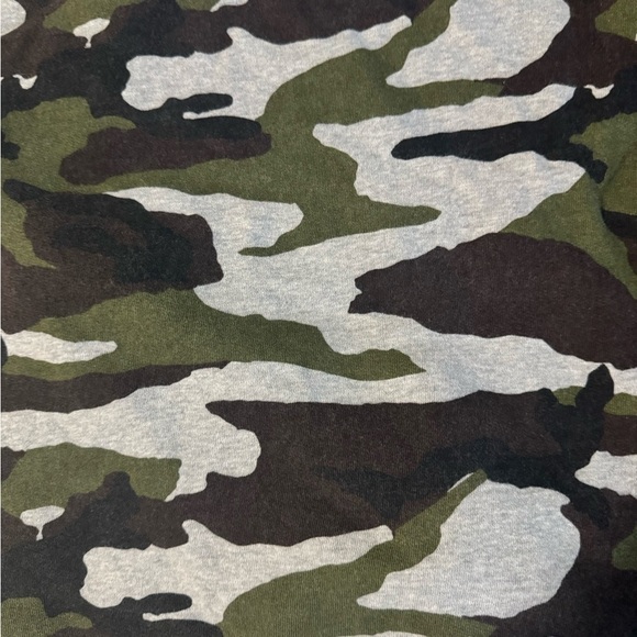 Kule Women's Medium 100% ORGANIC COTTON FLEECE Camo Sweatshirt Pullover Green - Picture 10 of 14